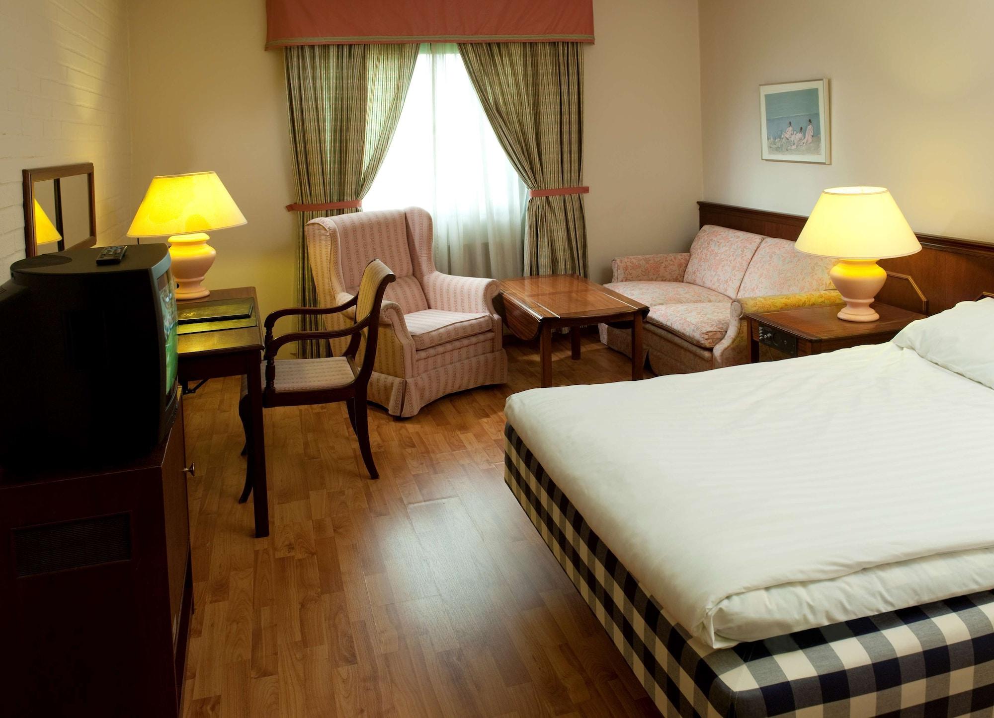 Best Western Hotel Scheele Köping Buitenkant foto