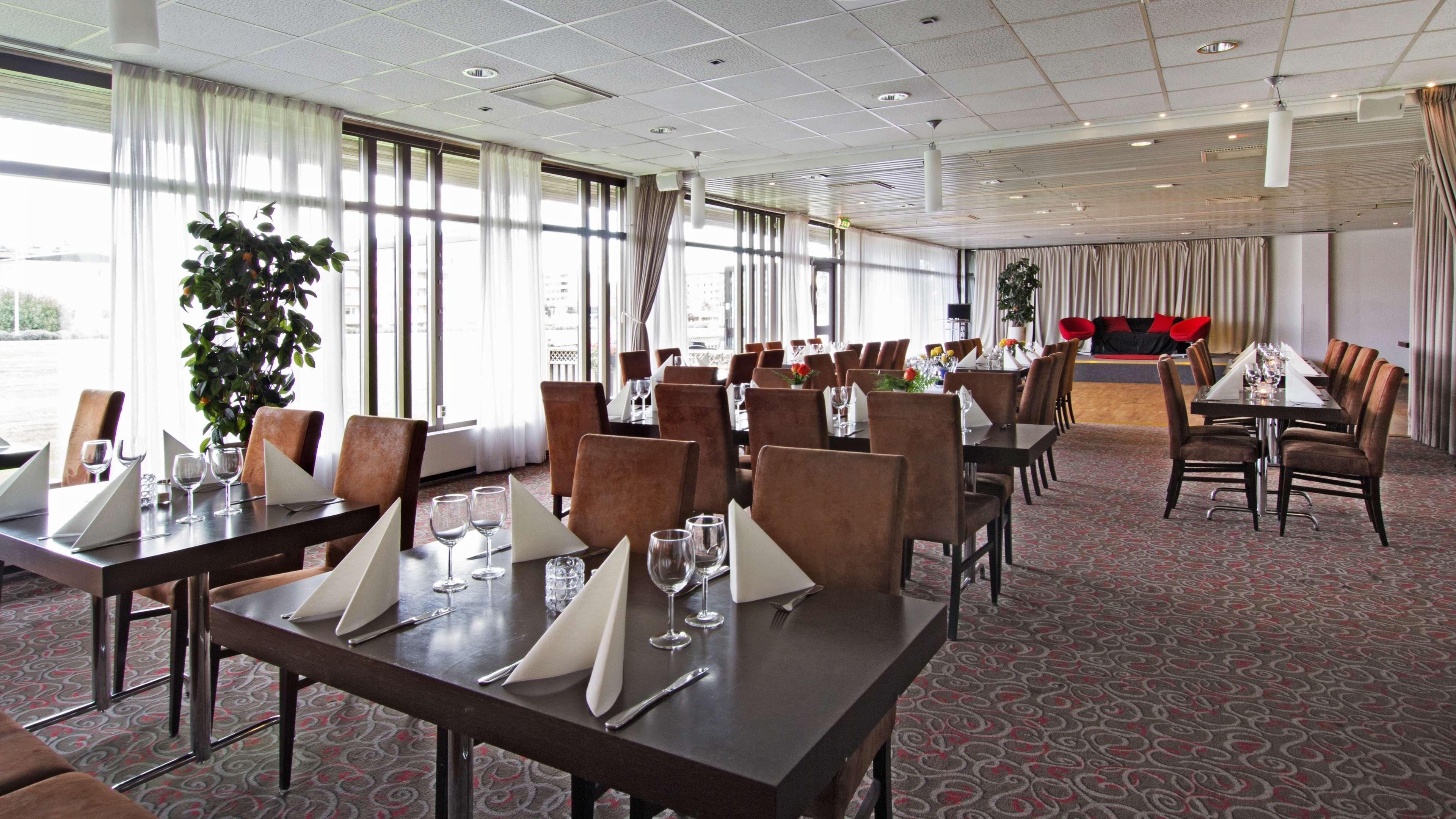 Best Western Hotel Scheele Köping Buitenkant foto
