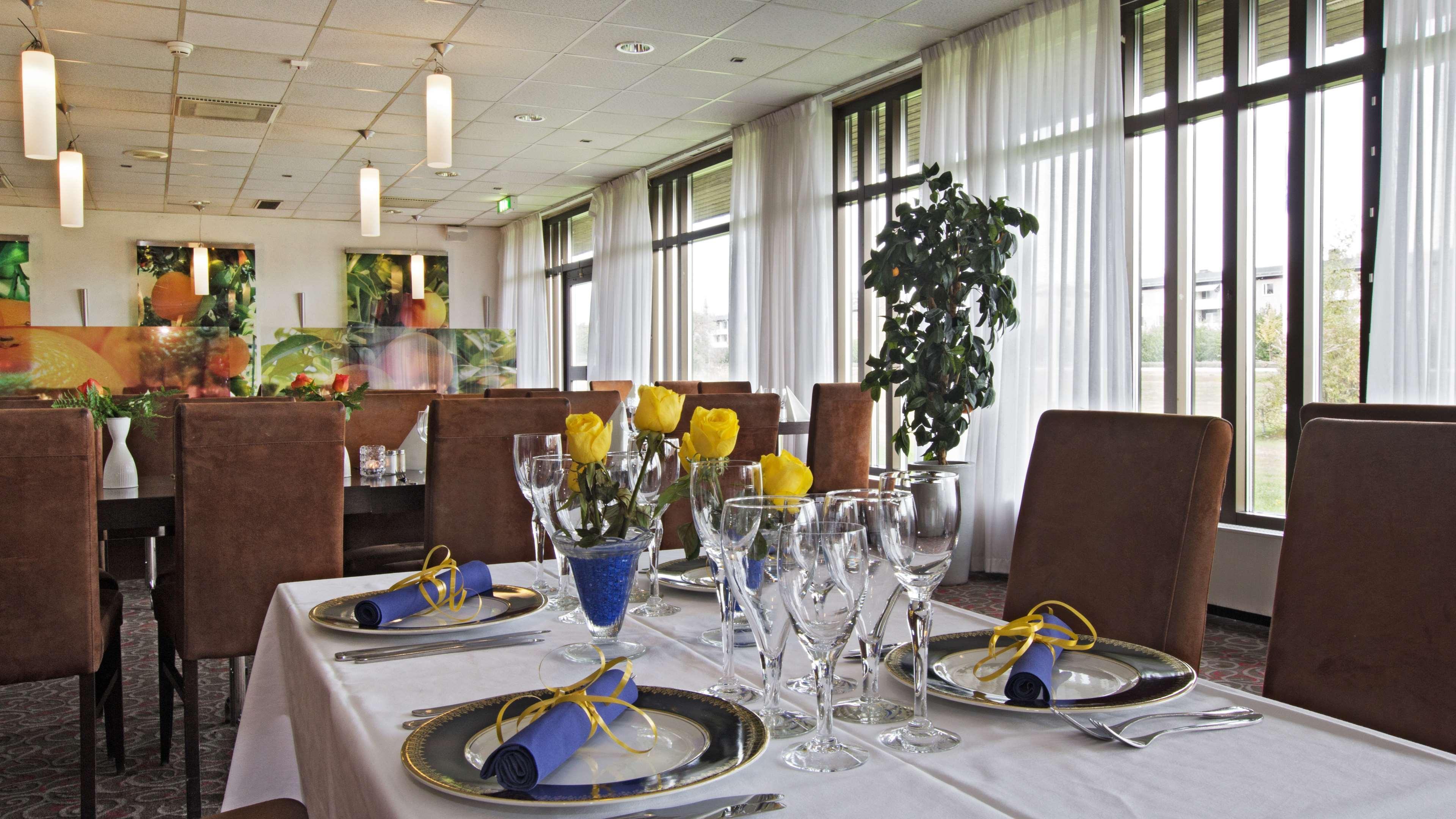 Best Western Hotel Scheele Köping Buitenkant foto