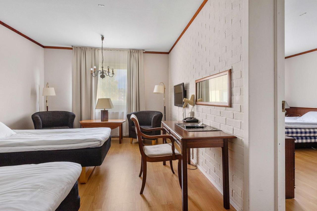 Best Western Hotel Scheele Köping Buitenkant foto