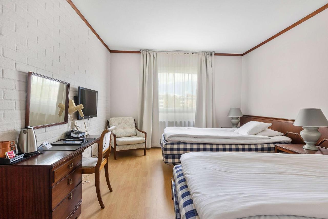 Best Western Hotel Scheele Köping Buitenkant foto