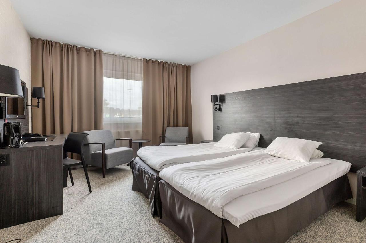 Best Western Hotel Scheele Köping Buitenkant foto