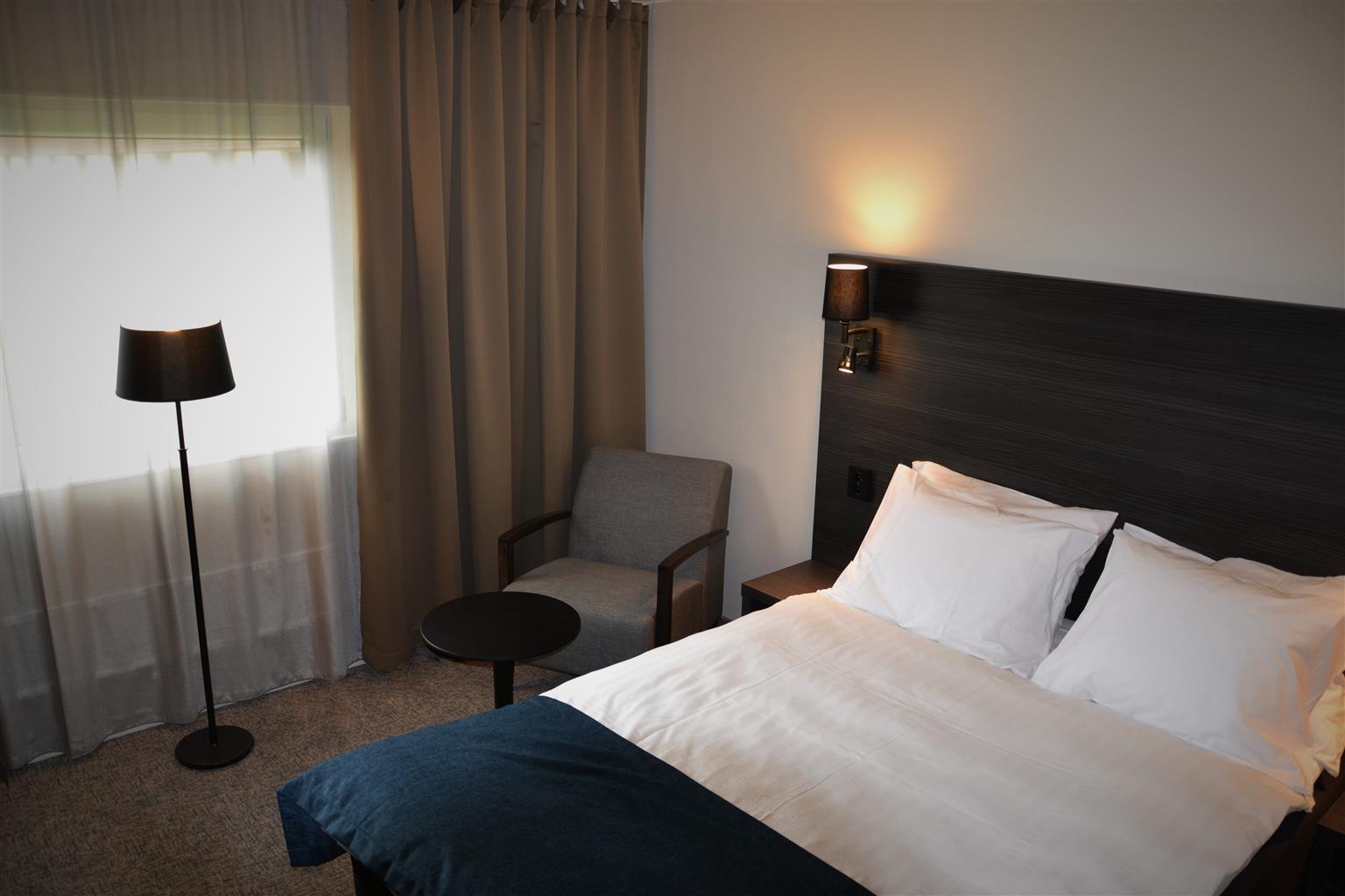 Best Western Hotel Scheele Köping Buitenkant foto